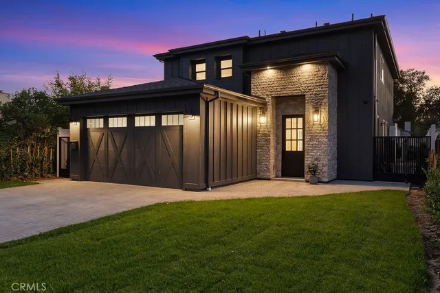 $2,425,000 | 4831 Sancola Avenue, Toluca Lake, CA 91601