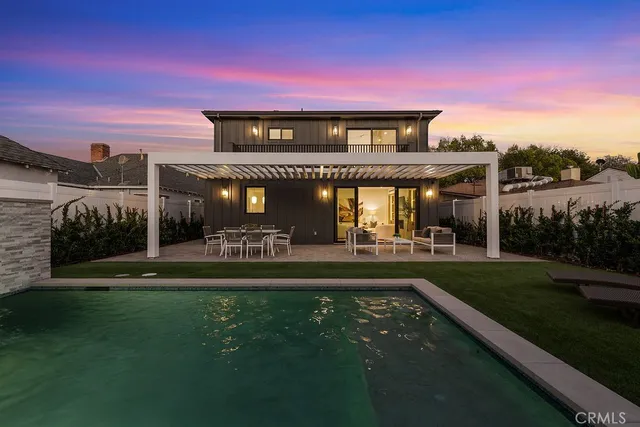 $2,425,000 | 4831 Sancola Avenue, Toluca Lake, CA 91601