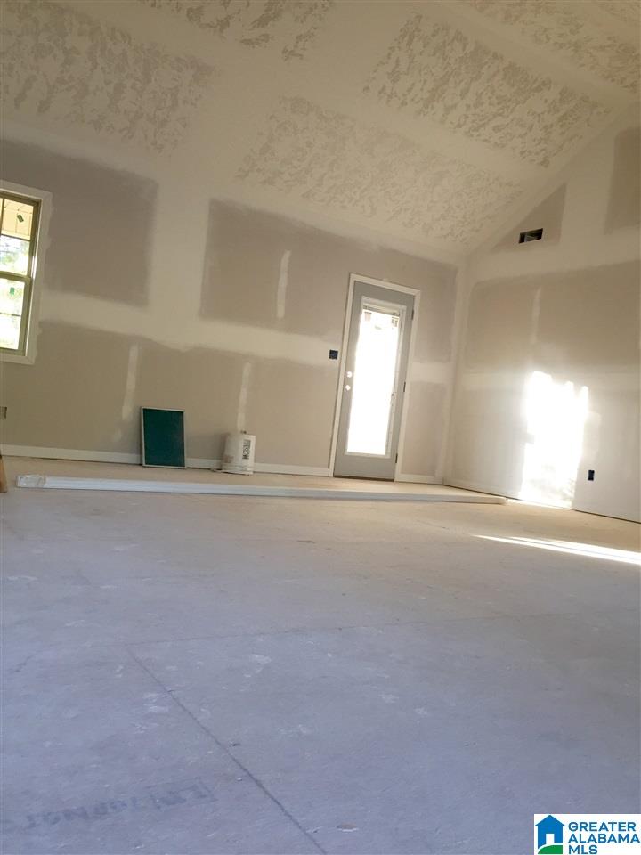 177 Covington Rdg Drive Jacksonville, AL 36265 - Photo 5 of 24