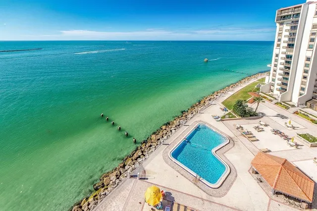 $3,200 | 450 South Gulfview Boulevard, Unit 1206, Clearwater Beach, FL 33767