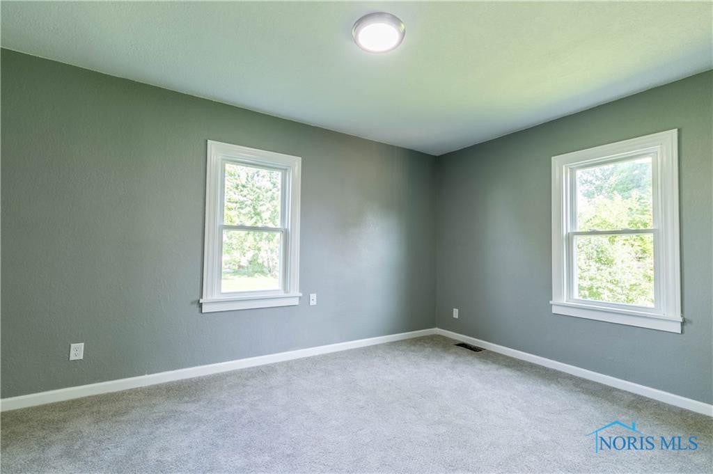 2265 Pickle Road Oregon, OH 43616 - Photo 10 of 33 Gallery Image 10