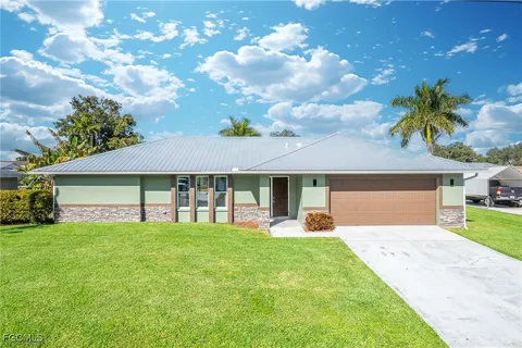 $484,900 | Undisclosed Address, Fort Myers, FL 33905