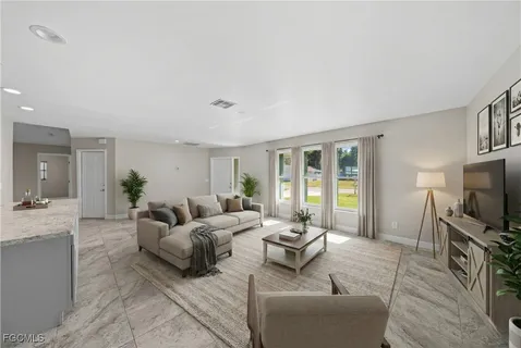 $484,900 | Undisclosed Address, Fort Myers, FL 33905