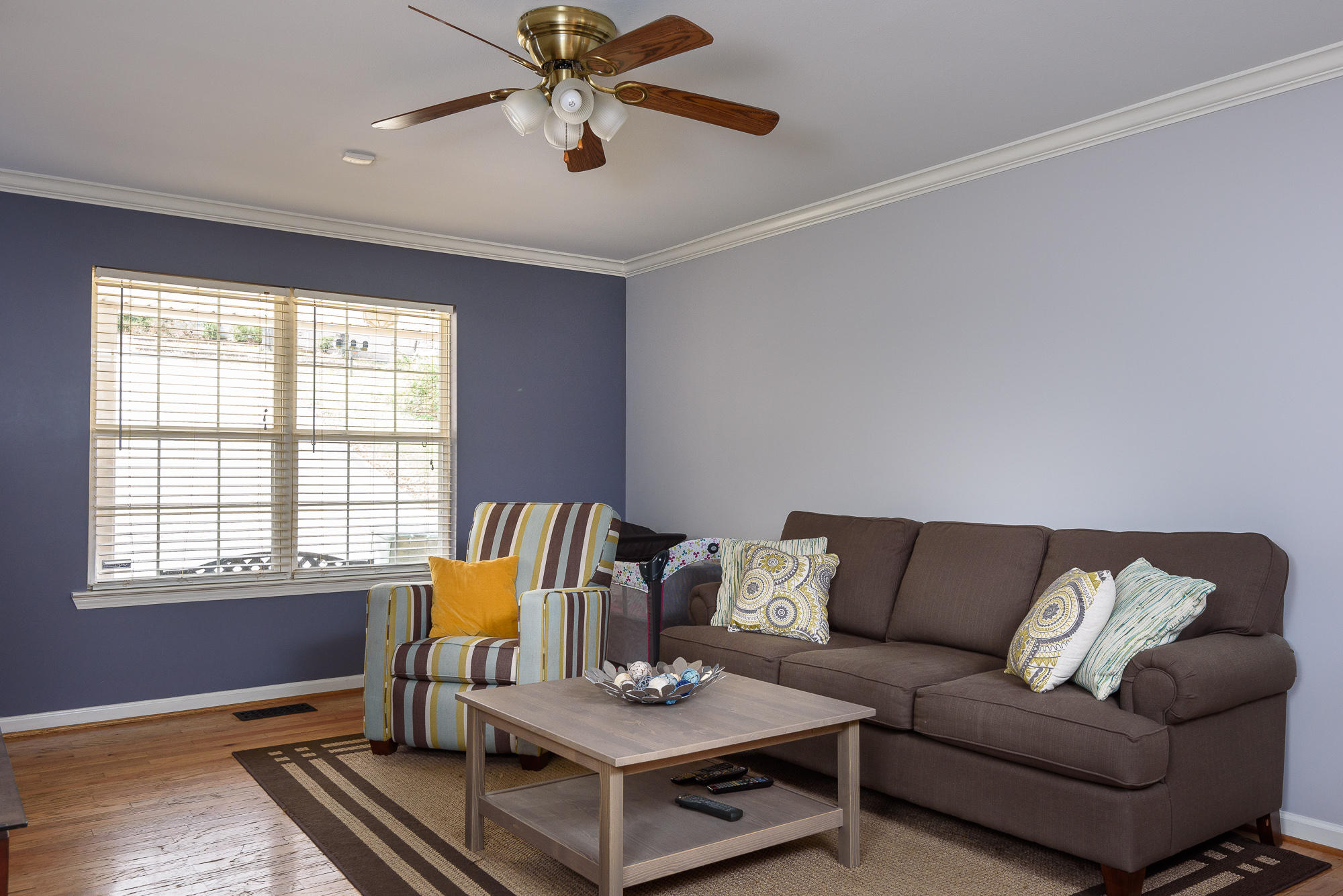 4114 Watson Road, Unit 42B Chattanooga, TN 37415 - Photo 4 of 37 living_1.jpg
