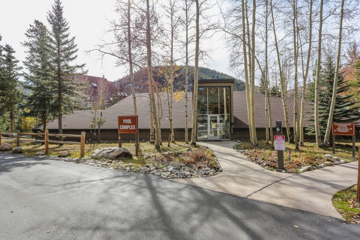 21680 Highway 6, Unit 2058 Keystone, CO 80435 - Photo 29 of 33 a view of a house with snow on the road