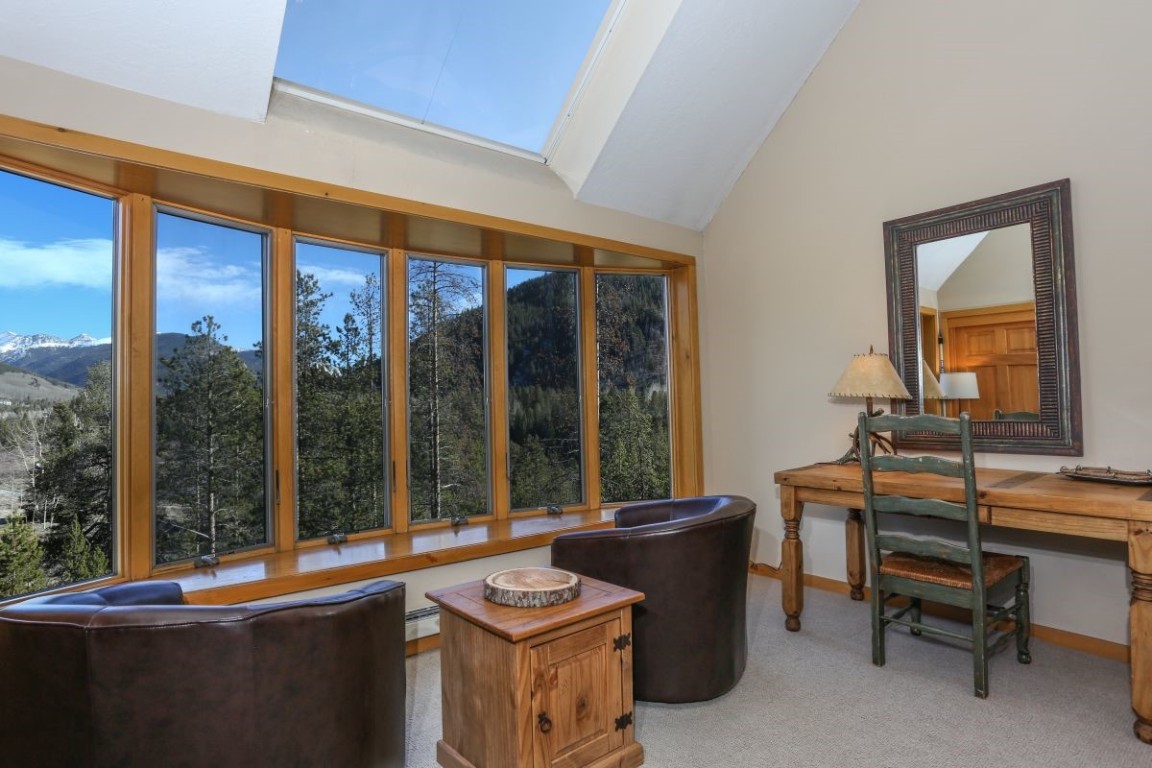 21680 Highway 6, Unit 2058 Keystone, CO 80435 - Photo 5 of 33 a room with furniture and a window