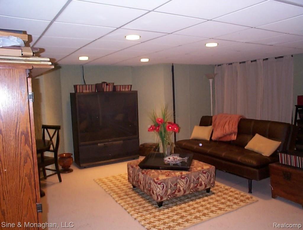 4300 Yankee Road St. Clair, MI 48079 - Photo 29 of 36 29 BEST NEW FAM RM 4300 Yankee Rd.jpg