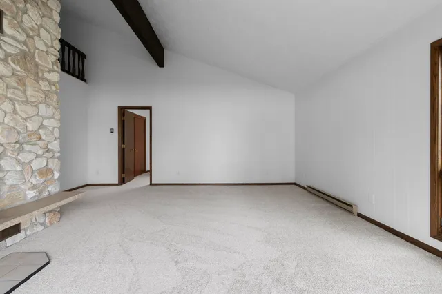 $749,900 | W5790 Point Lane, Crivitz, WI 54114