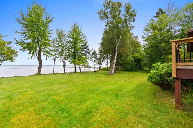 $749,900 | W5790 Point Lane, Crivitz, WI 54114