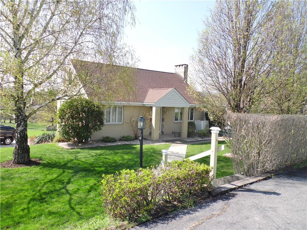 230 Lincoln Hall Road Elizabeth, PA 15037 - Photo 2 of 25 Gallery Image 2
