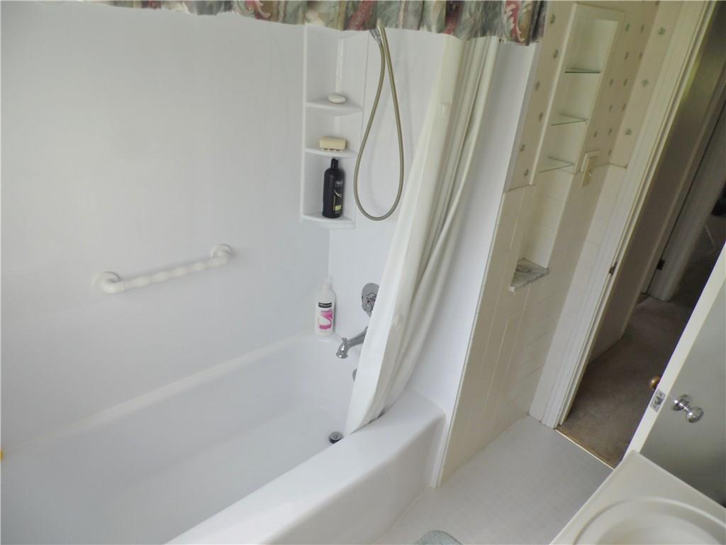 230 Lincoln Hall Road Elizabeth, PA 15037 - Photo 21 of 25 Gallery Image 21