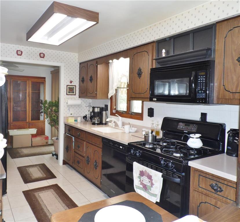 230 Lincoln Hall Road Elizabeth, PA 15037 - Photo 10 of 25 Gallery Image 10