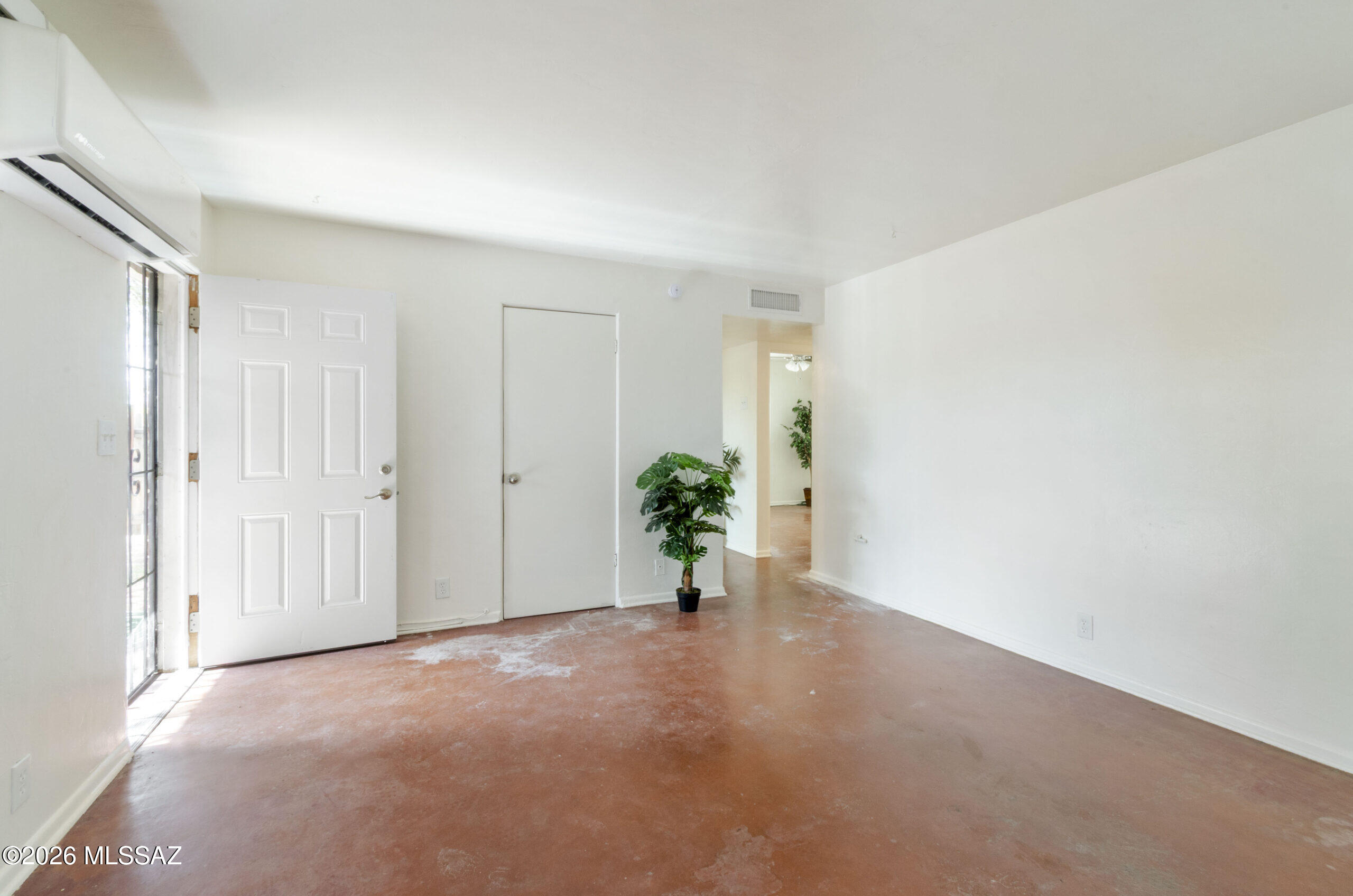 1345 East Grant Road, Unit 1 Tucson, AZ 85719 - Photo 5 of 17