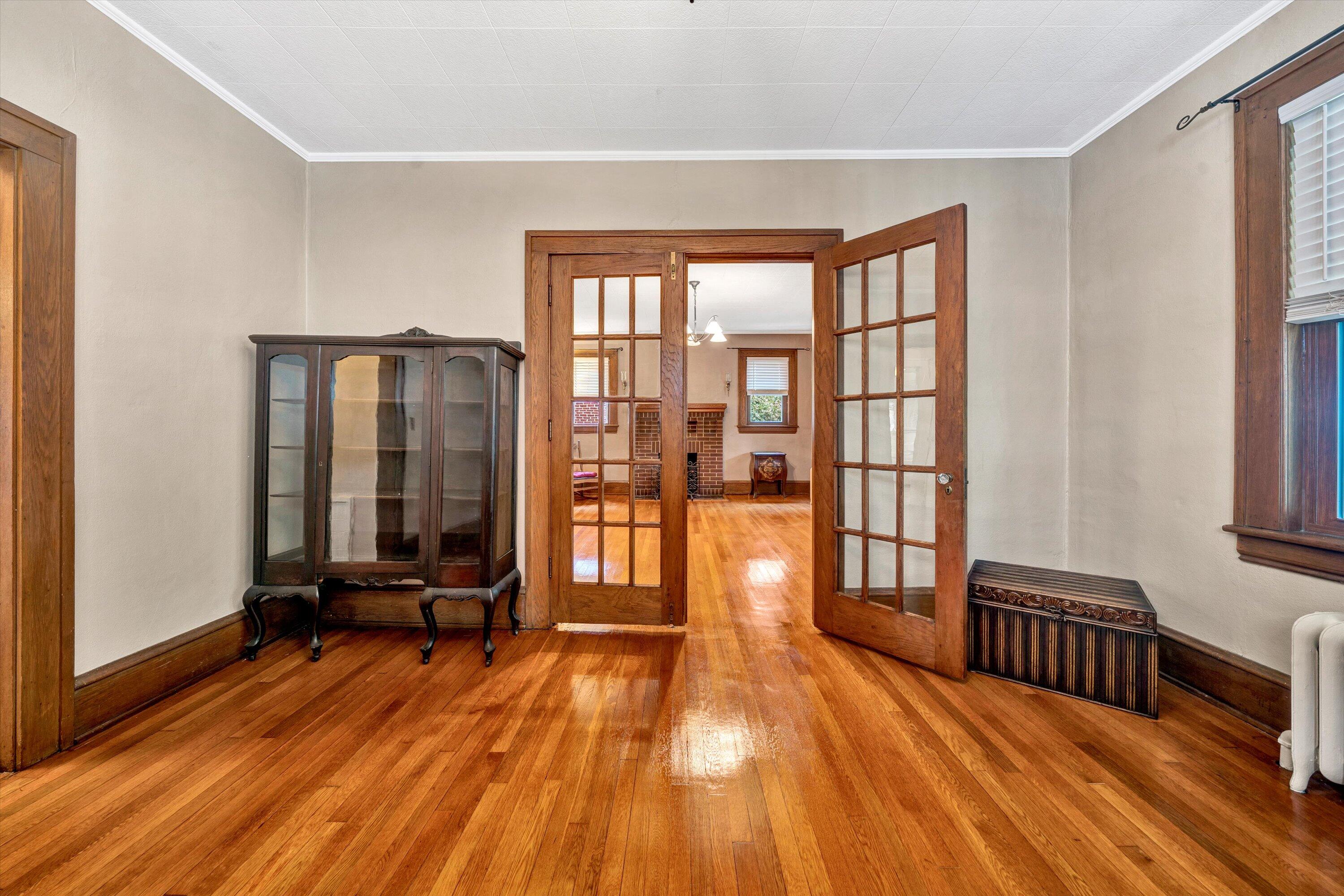 1819 Arlington Road Southwest Roanoke, VA 24015 - Photo 14 of 52 11-DSC00253
