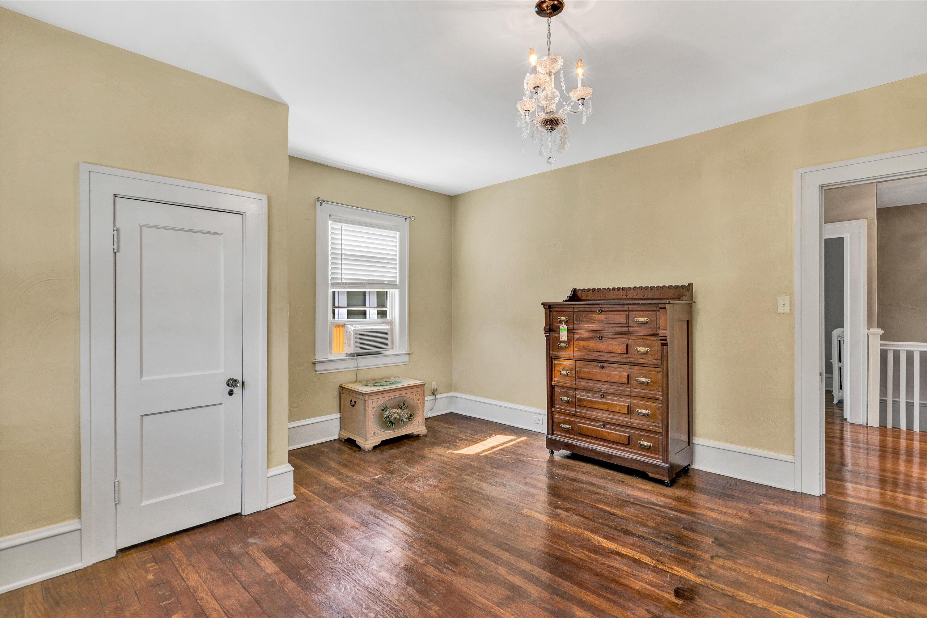1819 Arlington Road Southwest Roanoke, VA 24015 - Photo 20 of 52 05-DSC07514