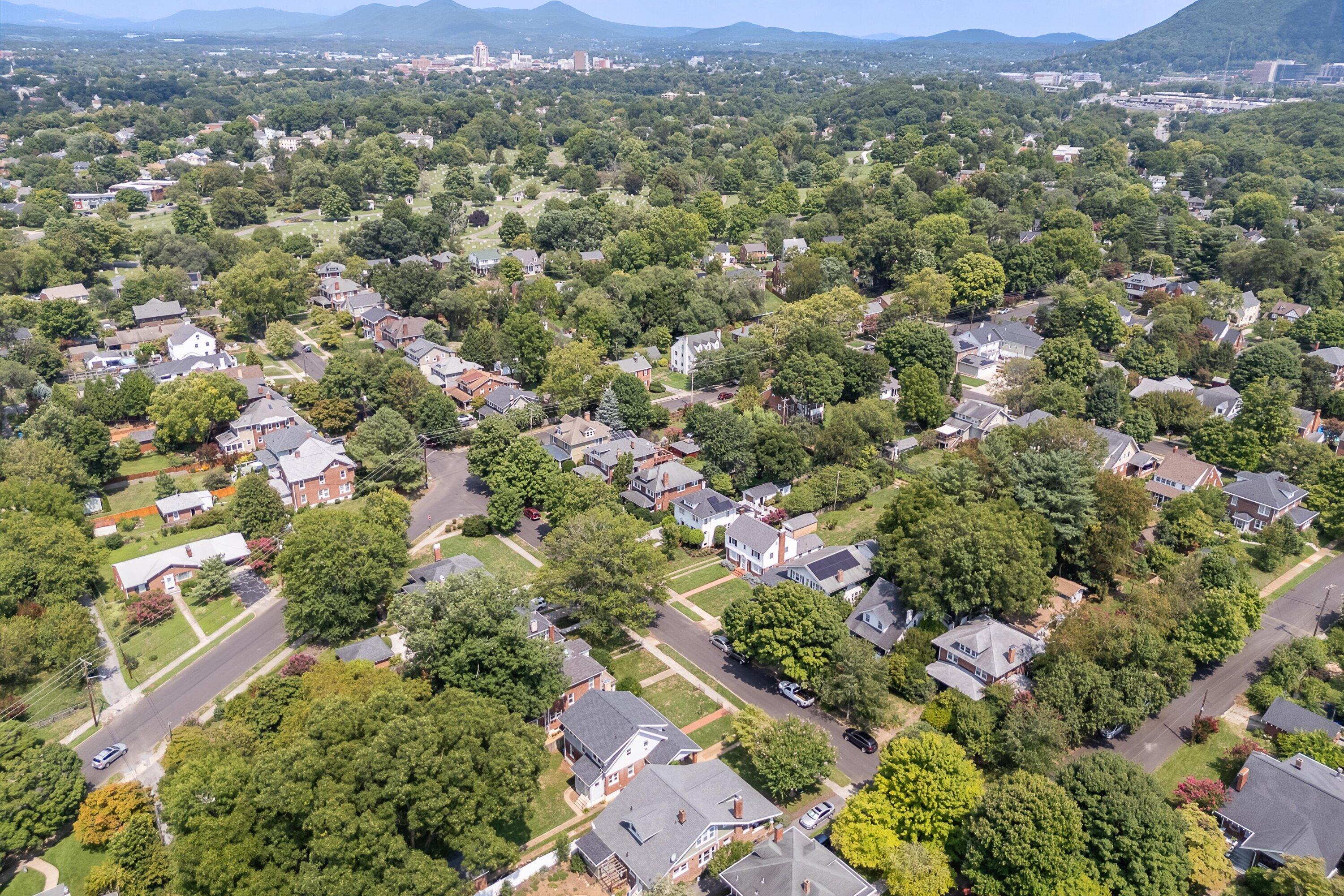 1819 Arlington Road Southwest Roanoke, VA 24015 - Photo 48 of 52 07-1819 Arlington Rd SW_12
