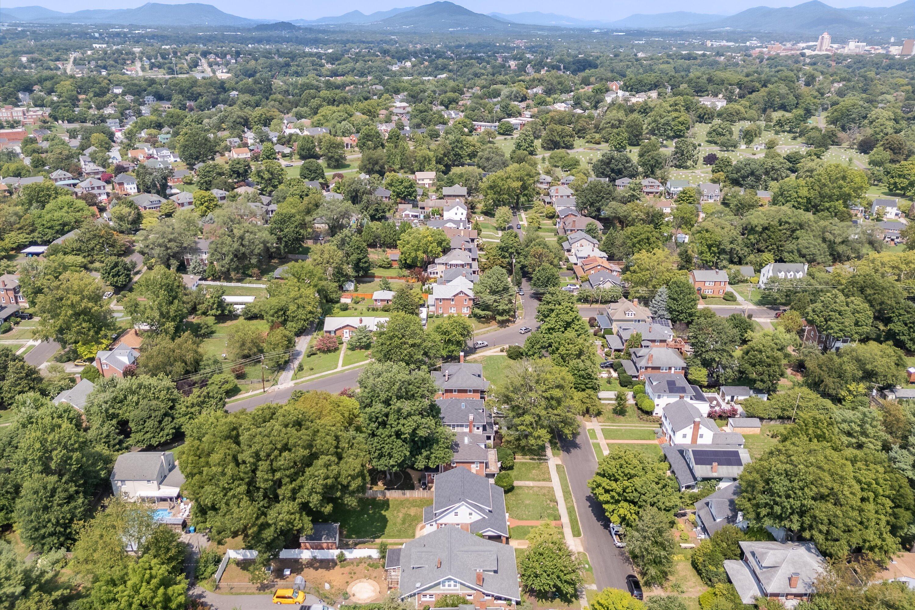 1819 Arlington Road Southwest Roanoke, VA 24015 - Photo 49 of 52 08-1819 Arlington Rd SW_13