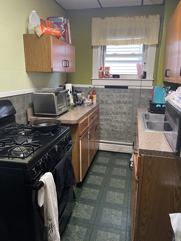 81 Foster Street Fall River, MA 02721 - Photo 16 of 16 Gallery Image 16