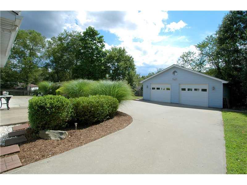 9275 North Florence Road Pittsburgh, PA 15237 - Photo 3 of 21 Other. 28x26 two car detached garage in addition to the one car attached garage!