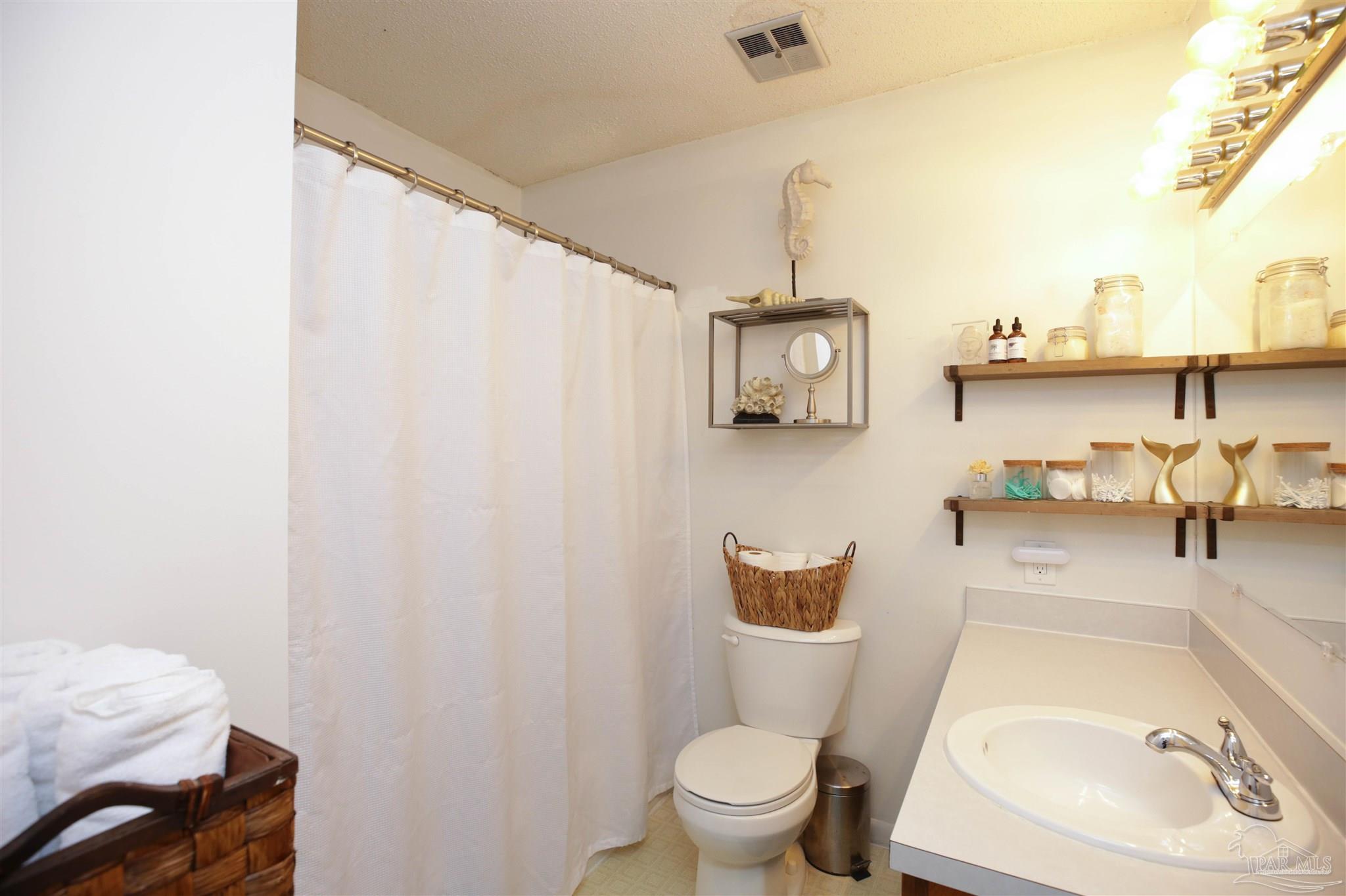 3107 Muldoon Road Pensacola, FL 32526 - Photo 14 of 55 Gallery Image 14