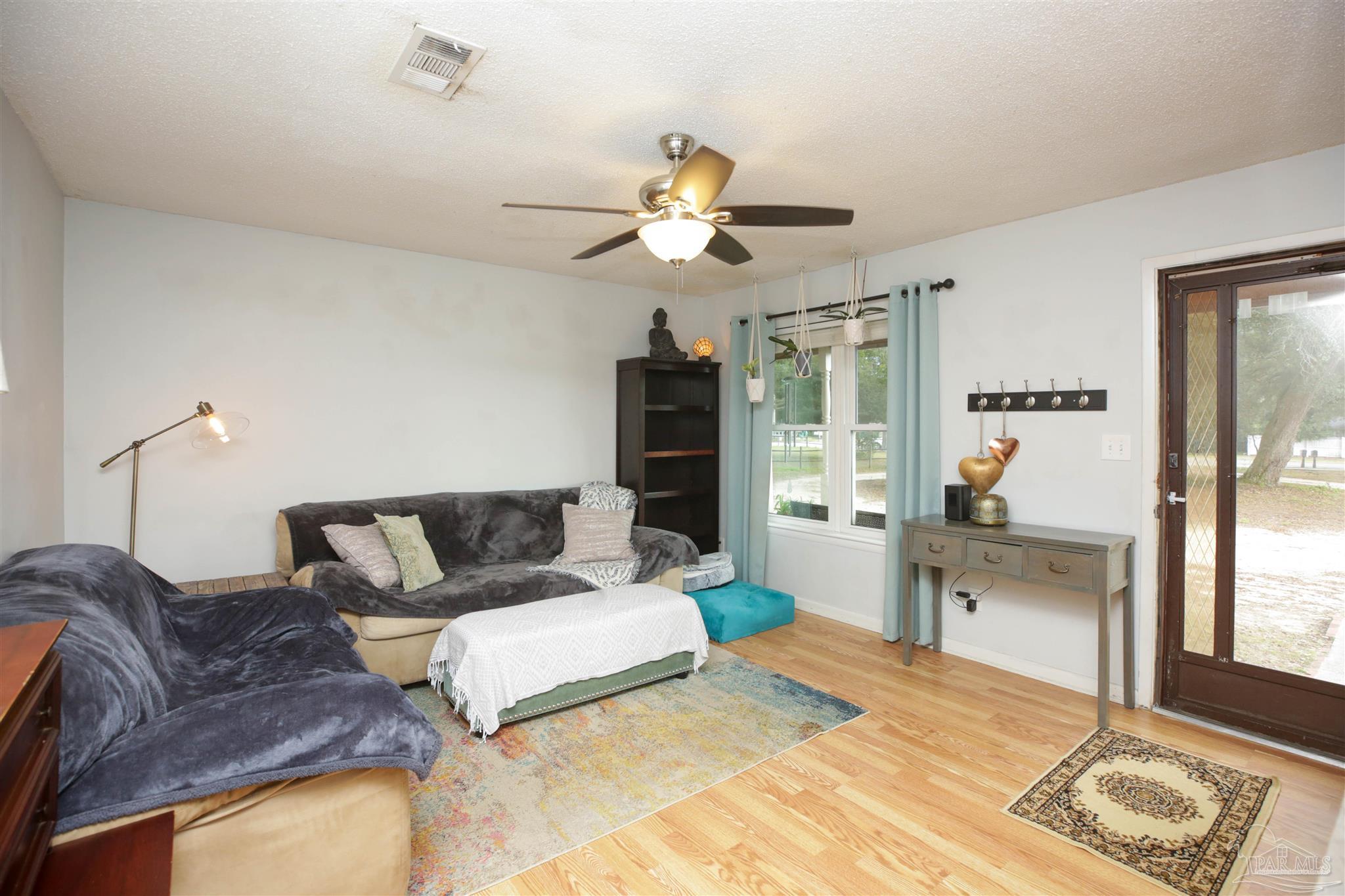 3107 Muldoon Road Pensacola, FL 32526 - Photo 8 of 55 Gallery Image 8