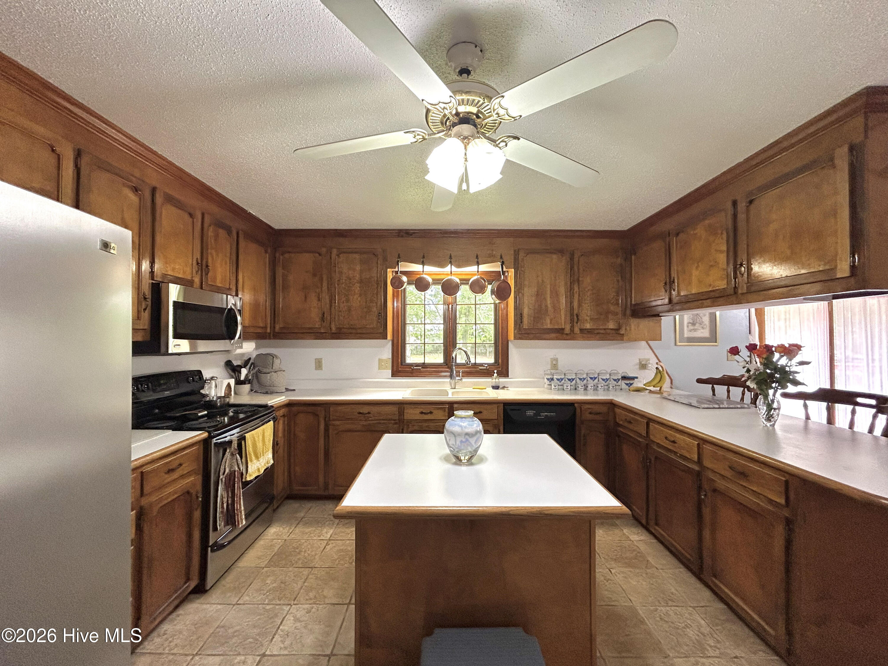 108 Deerfield Road Jacksonville, NC 28540 - Photo 20 of 86 15-IMG_9795