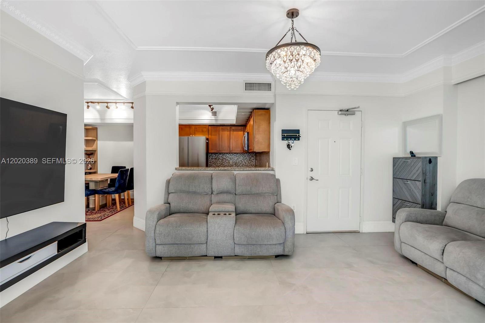 1723 Southwest 2nd Avenue, Unit 607 Miami, FL 33129 - Photo 8 of 47