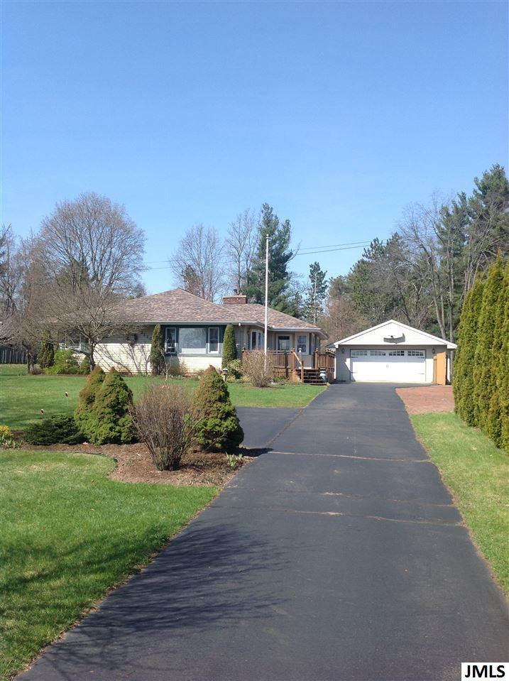 3110 Reynolds Road Jackson, MI 49201 - Photo 3 of 31 Photo 3