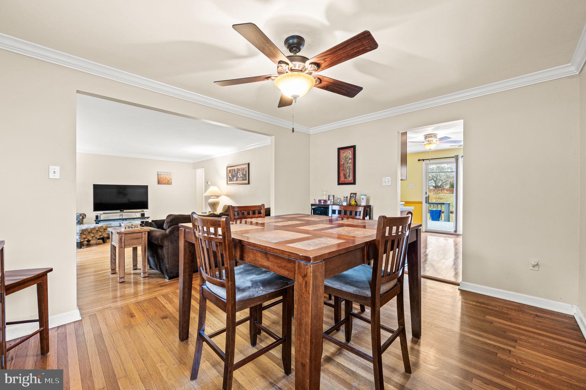 2039 Berkley Road Norristown, PA 19403 - Photo 7 of 21 Open concept into Living Room and Kitchen