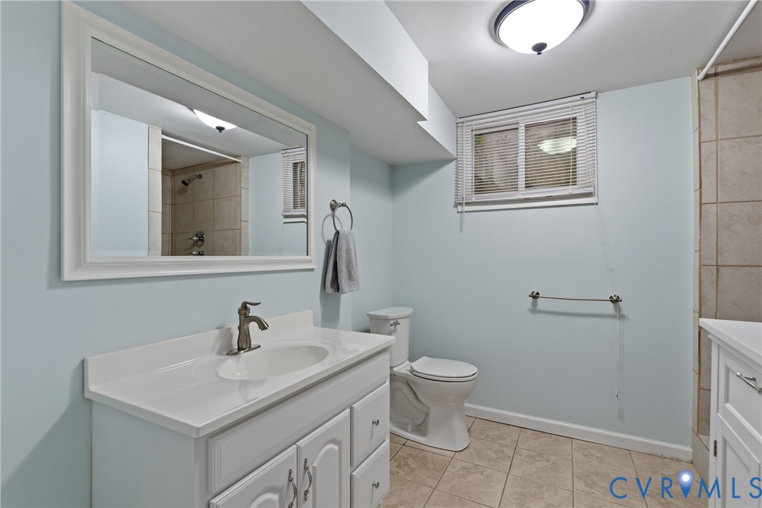 5414 New Kent Road Richmond, VA 23225 - Photo 38 of 62 a bathroom with a sink toilet and vanity