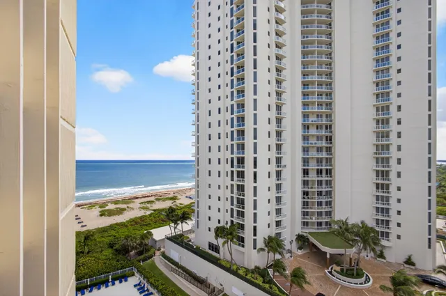 $549,000 | 2800 North Ocean Drive, Unit B12A, Singer Island, FL 33404