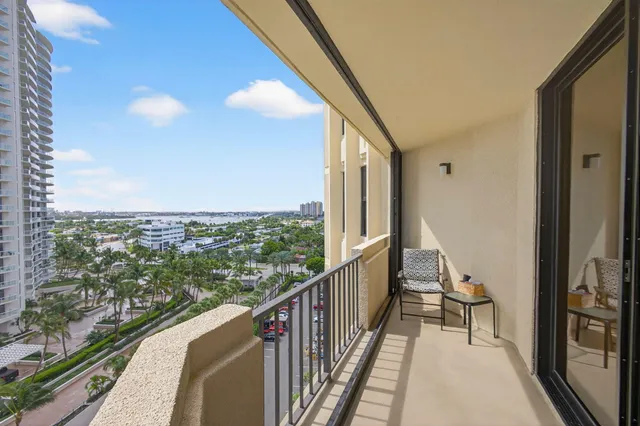 $549,000 | 2800 North Ocean Drive, Unit B12A, Singer Island, FL 33404