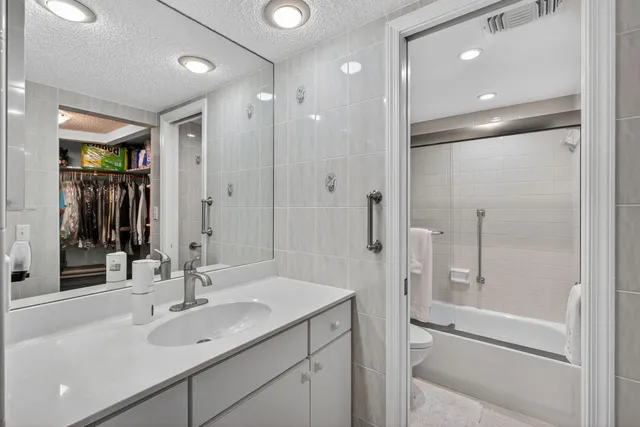 $549,000 | 2800 North Ocean Drive, Unit B12A, Singer Island, FL 33404