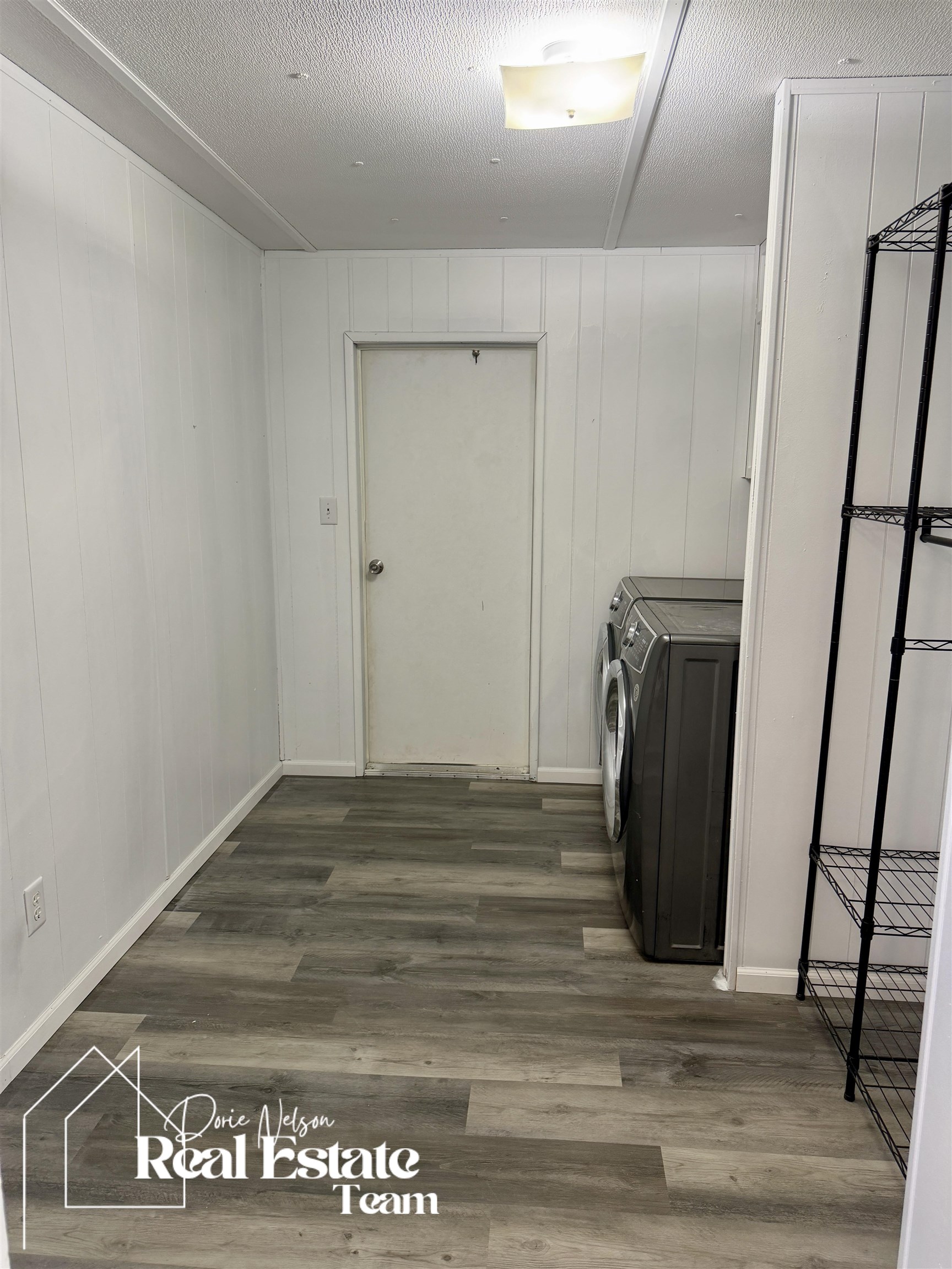 147 South 4th Avenue Mills, WY 82604 - Photo 16 of 27
