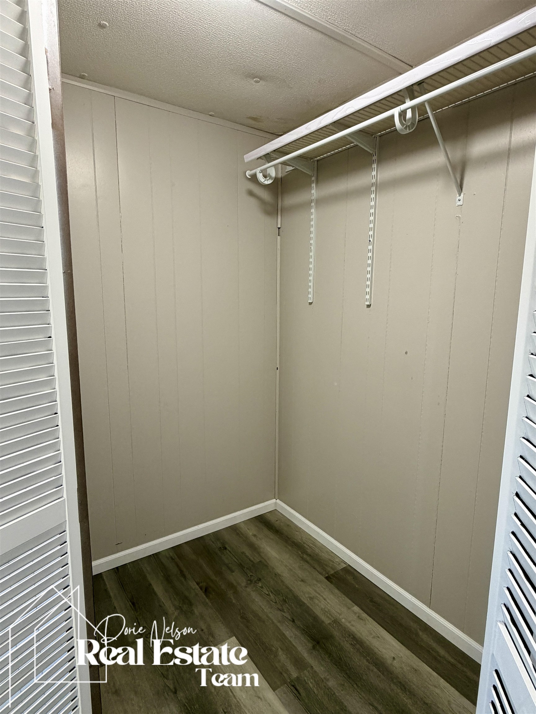 147 South 4th Avenue Mills, WY 82604 - Photo 18 of 27