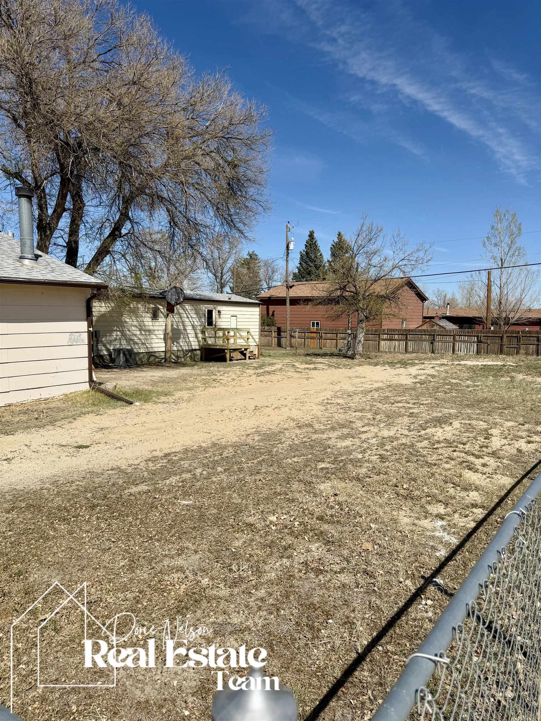 147 South 4th Avenue Mills, WY 82604 - Photo 2 of 27