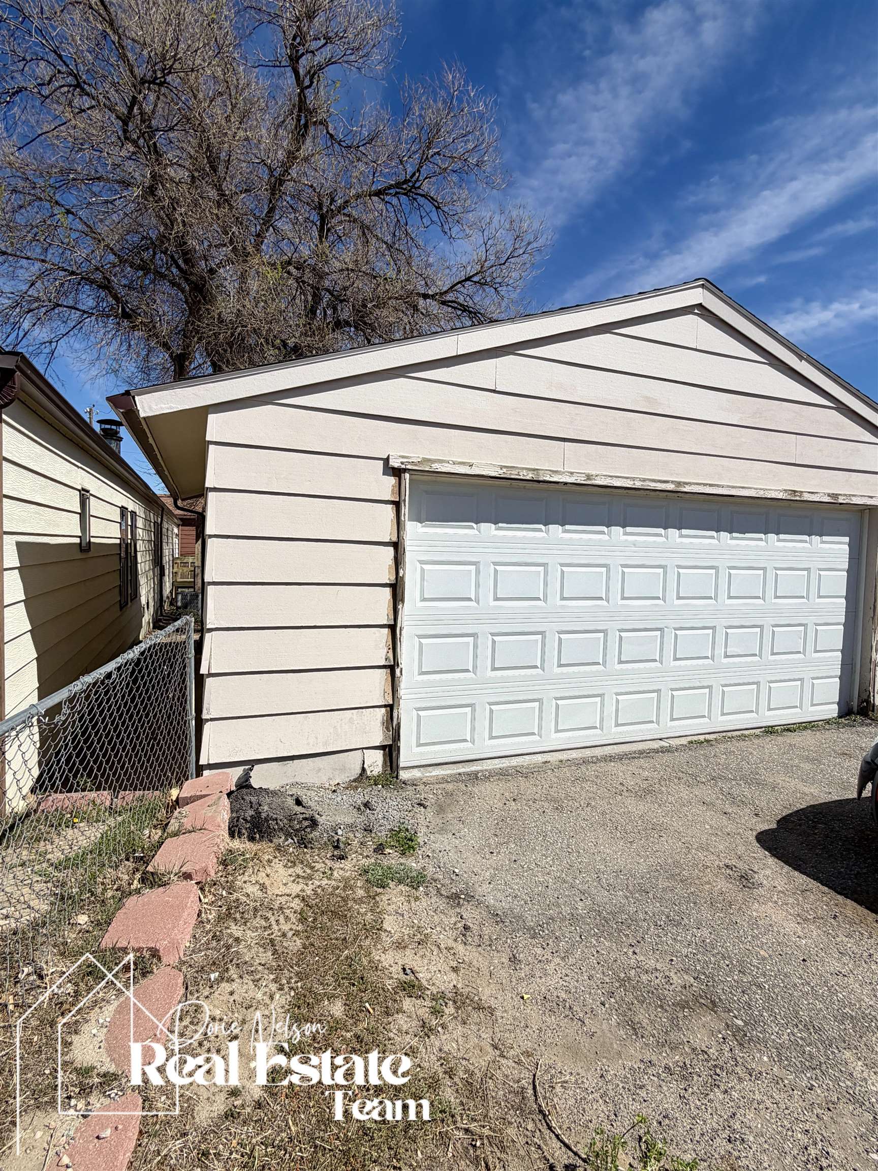 147 South 4th Avenue Mills, WY 82604 - Photo 4 of 27