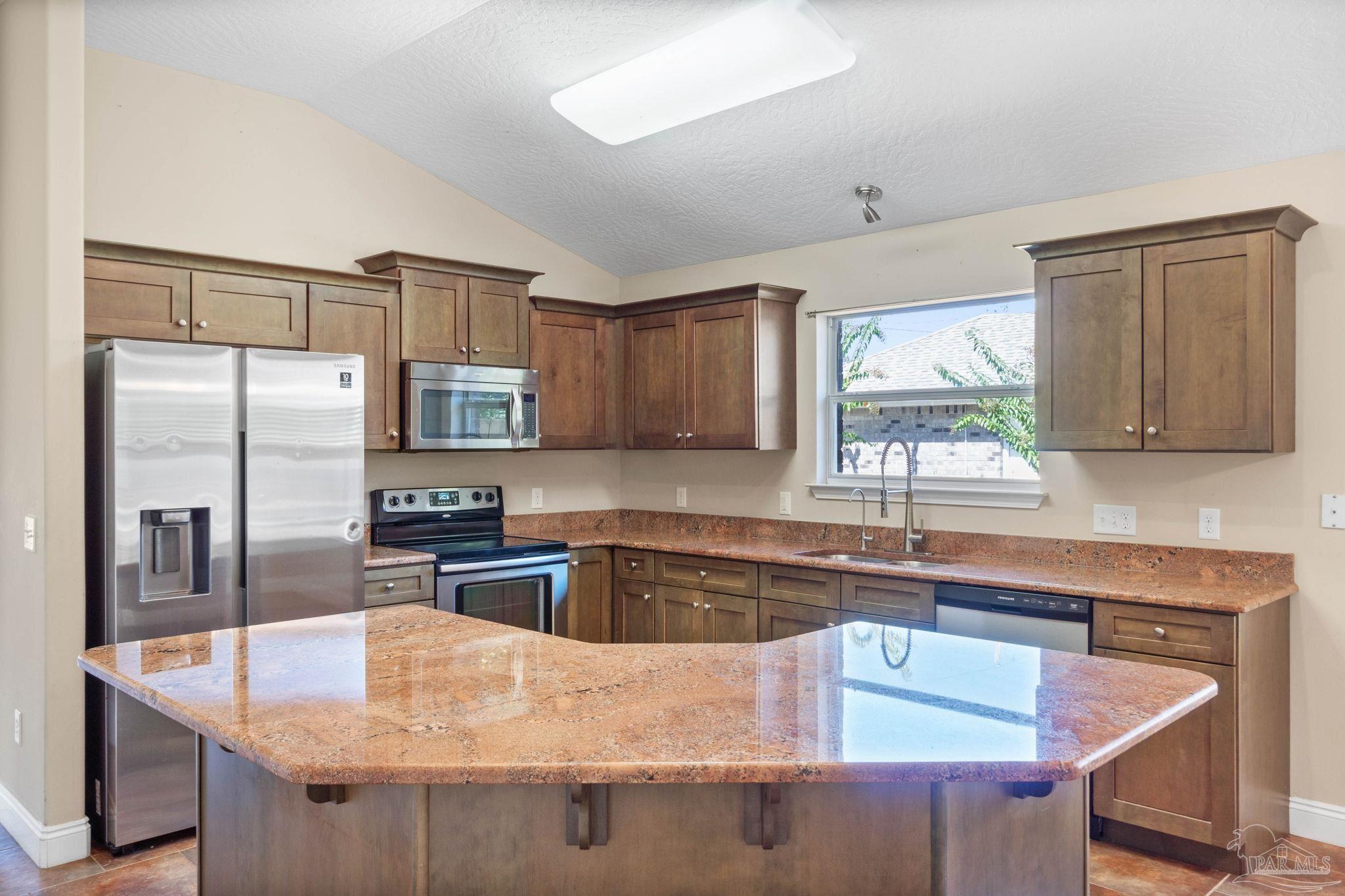 2736 Noah Jordan Road Navarre, FL 32566 - Photo 12 of 52