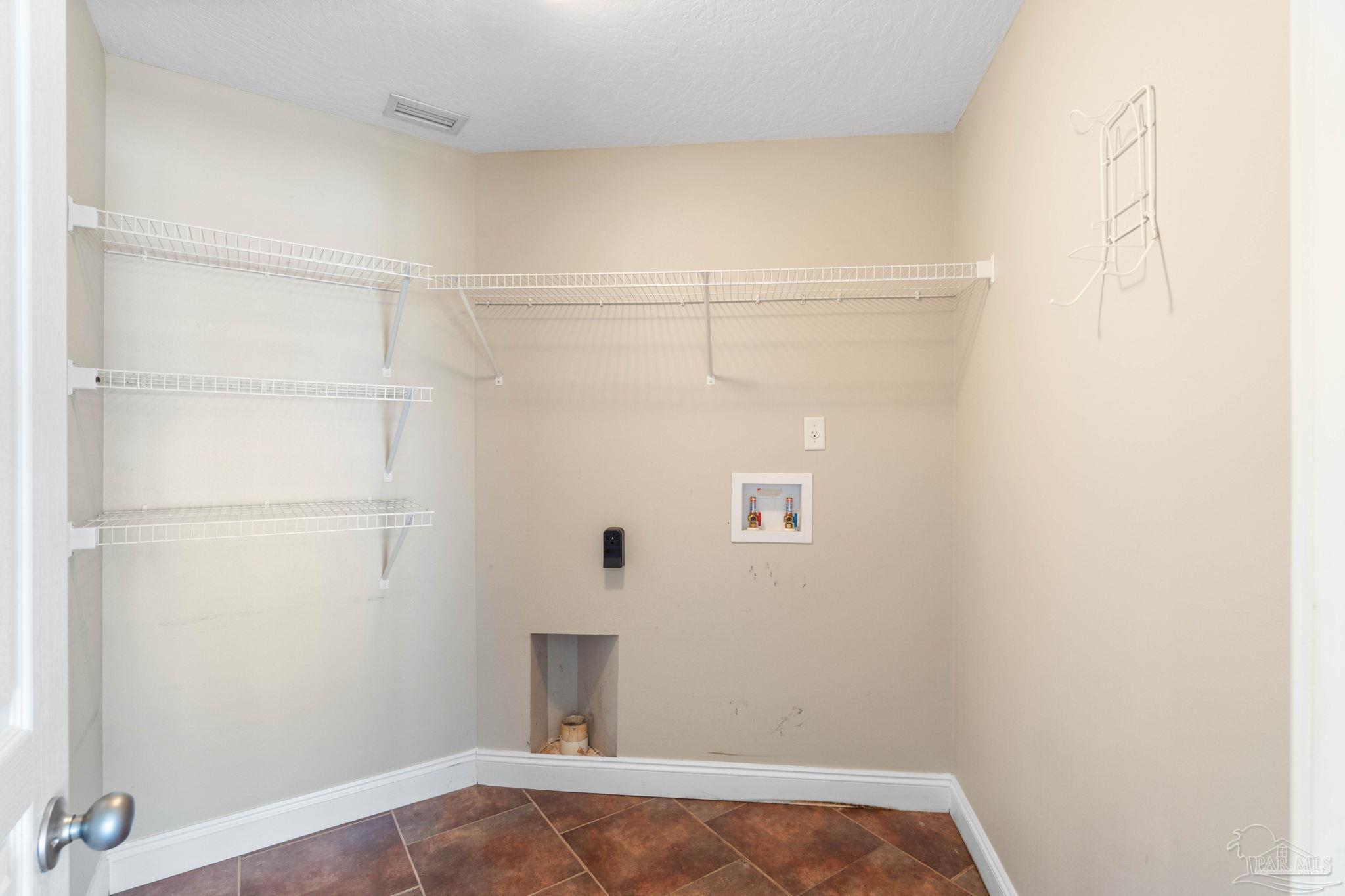 2736 Noah Jordan Road Navarre, FL 32566 - Photo 34 of 52