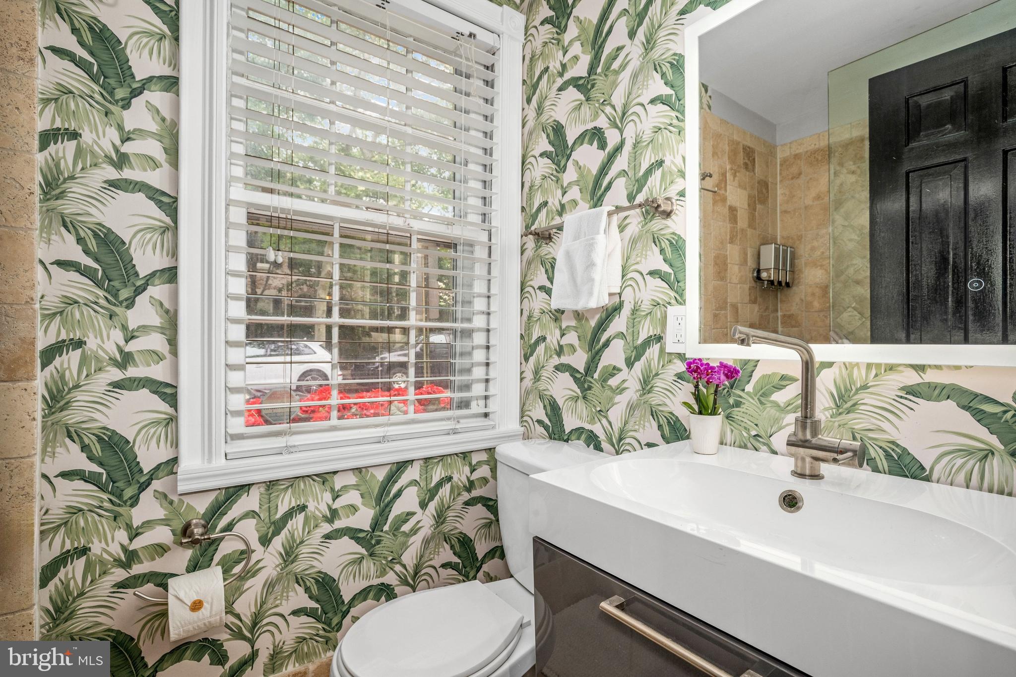 2918 O Street Northwest Washington, DC 20007 - Photo 6 of 26