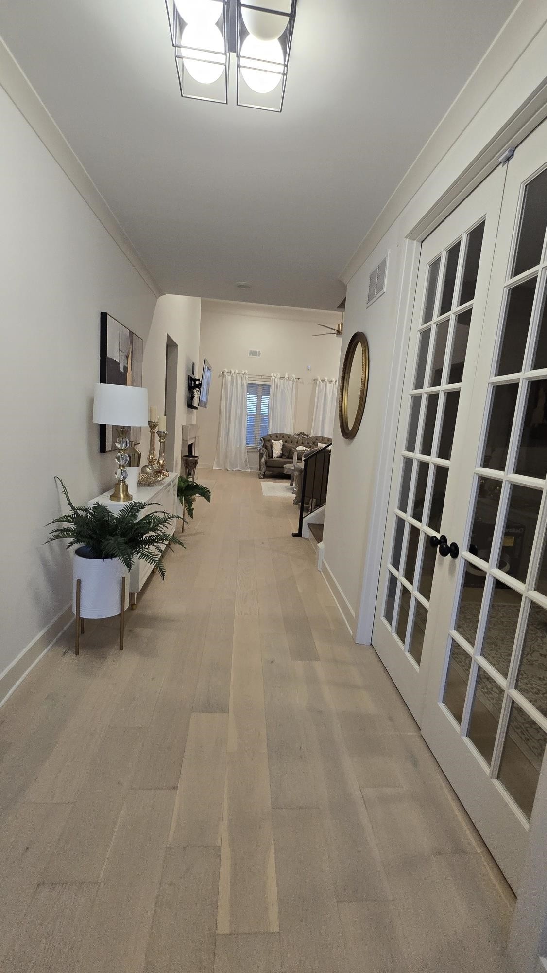 11200 Shelby Post Road Collierville, TN 38017 - Photo 4 of 29 a view of a livingroom with workspace and a window