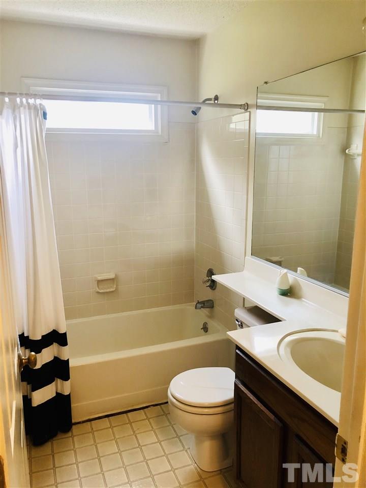 4228 Birmingham Way Raleigh, NC 27604 - Photo 17 of 24 Gallery Image 17