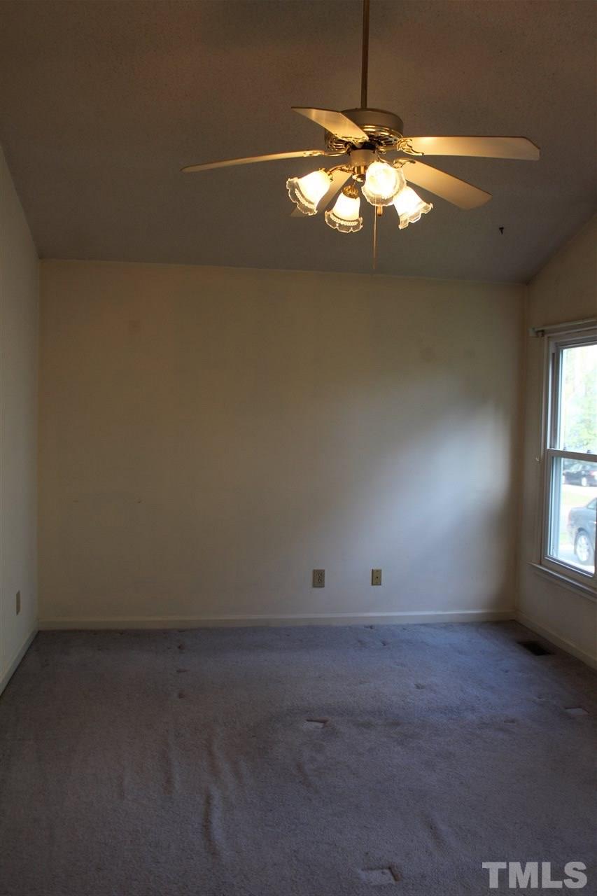 4228 Birmingham Way Raleigh, NC 27604 - Photo 10 of 24 Gallery Image 10