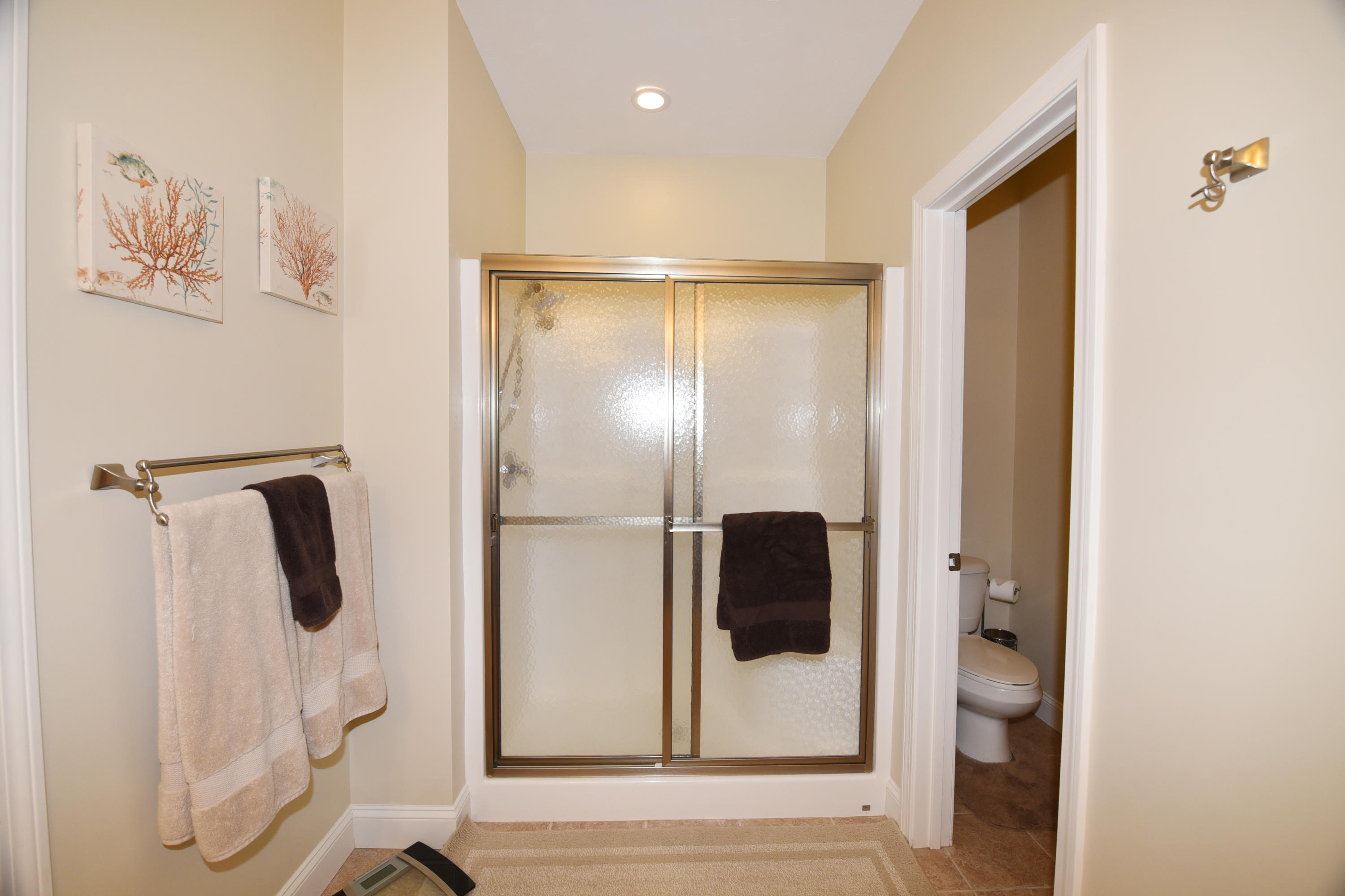 22 Twin Oaks Drive Mashpee, MA 02649 - Photo 22 of 41 EE372C3C-1293-49A3-91C2-437C38192018