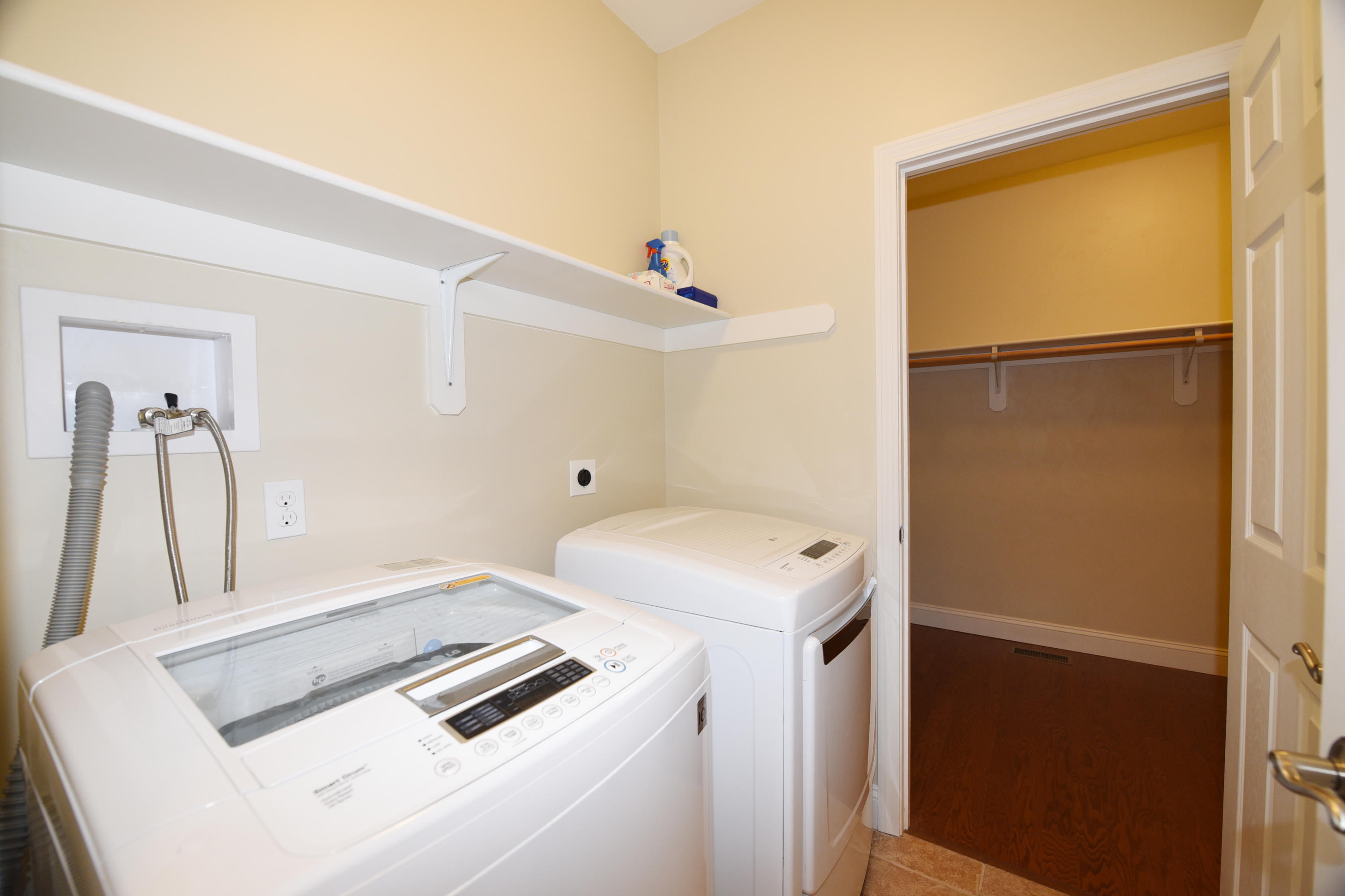 22 Twin Oaks Drive Mashpee, MA 02649 - Photo 25 of 41 EBCD2445-6BBA-4CBE-ABE8-8E28224586DB