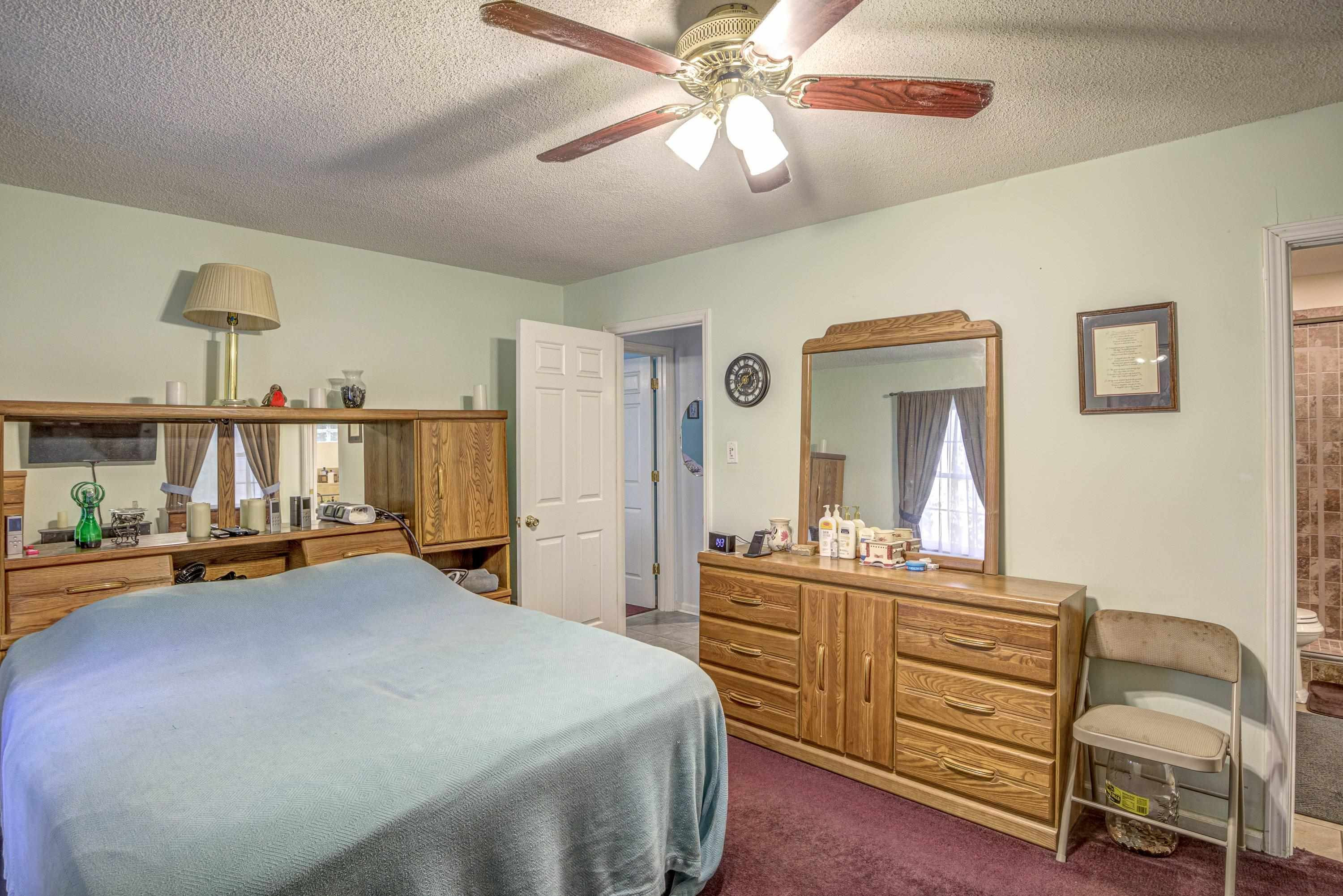 112 Edgewater Drive Clayton, NC 27520 - Photo 23 of 32 Photo 24