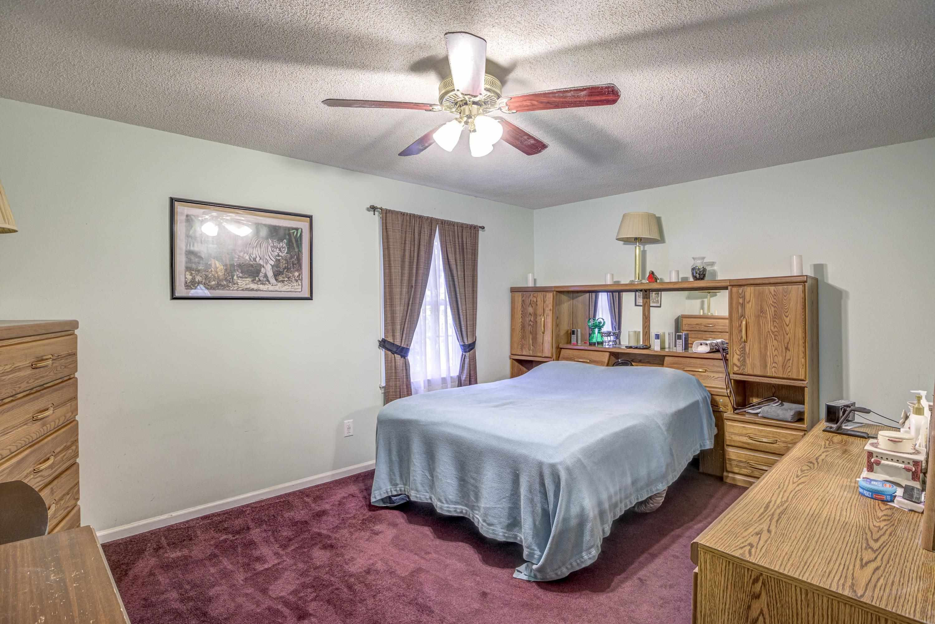 112 Edgewater Drive Clayton, NC 27520 - Photo 24 of 32 Photo 25