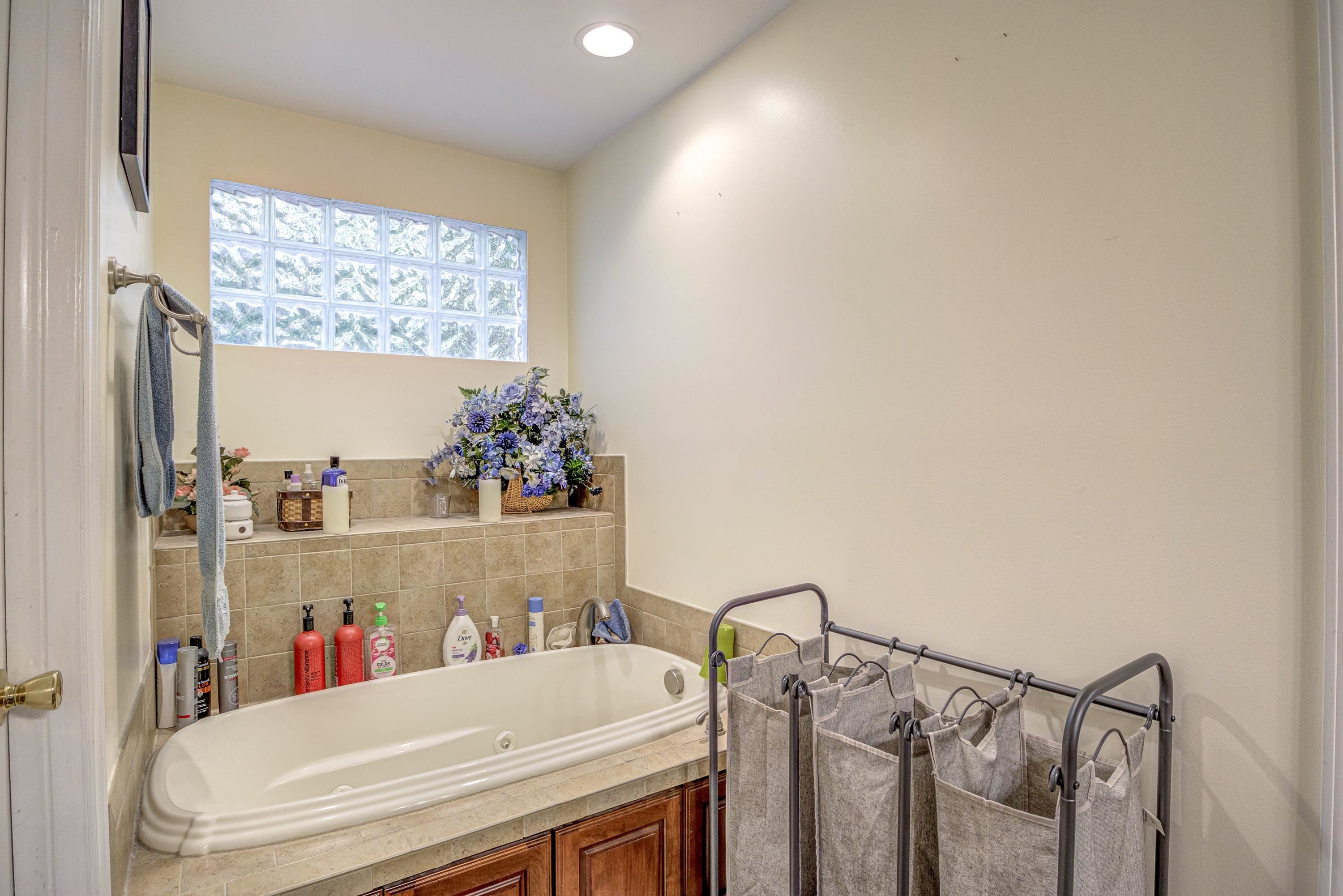 112 Edgewater Drive Clayton, NC 27520 - Photo 26 of 32 Photo 27