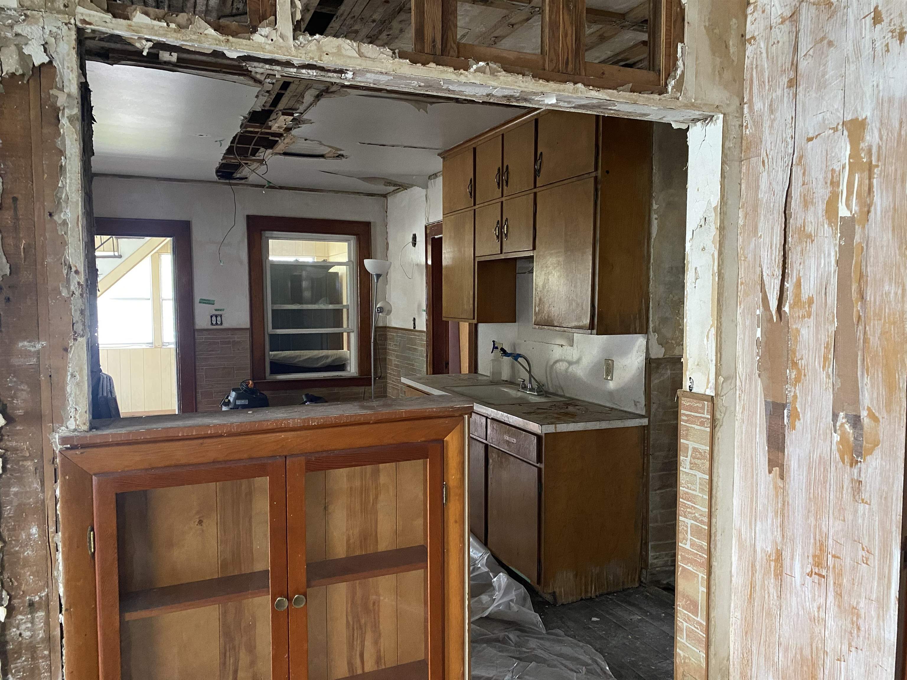 682 Cheshire Street Berlin, NH 03570 - Photo 11 of 12