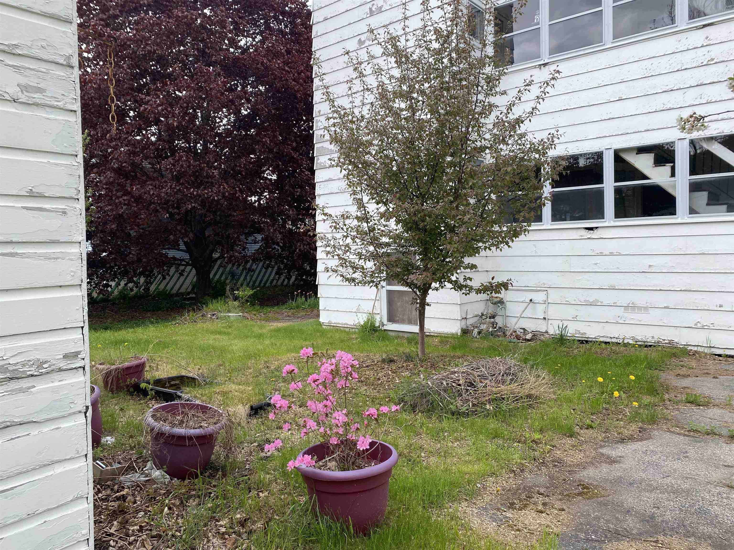 682 Cheshire Street Berlin, NH 03570 - Photo 5 of 12